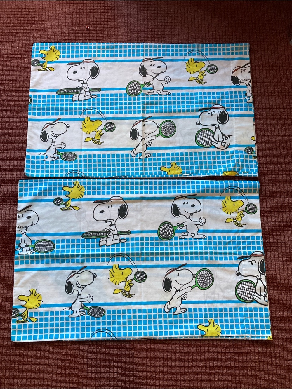 2 / pr Vtg Peanuts Charlie Brown Snoopy & Woodstock Playing Tennis Pillowcases